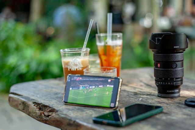 Cotes et probabilités sur un match de football Tableau de cotes affiché avant un match de football